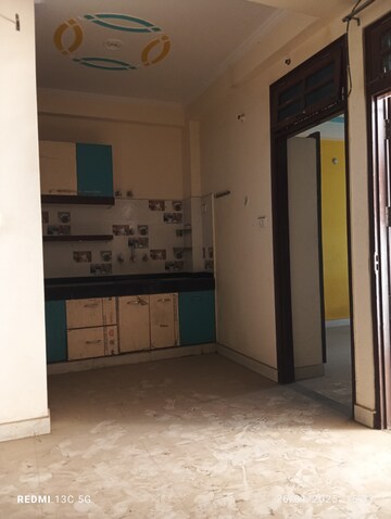 Building Lobby in 2 BHK Independent House at Matiyari – for Rent