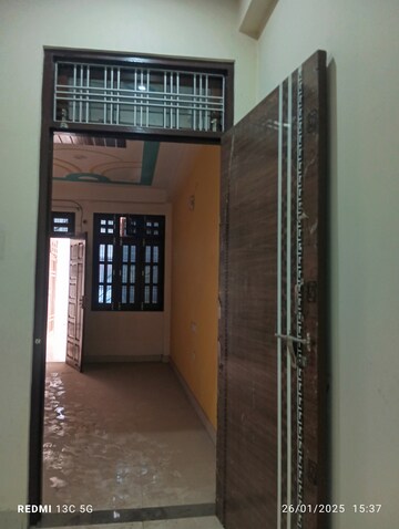 Building Lobby in 2 BHK Independent House at Matiyari – for Rent
