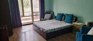 Bedroom in 4 BHK Villa at Unitech Nirvana Country Aspen Greens, Sector 50 – for Rent