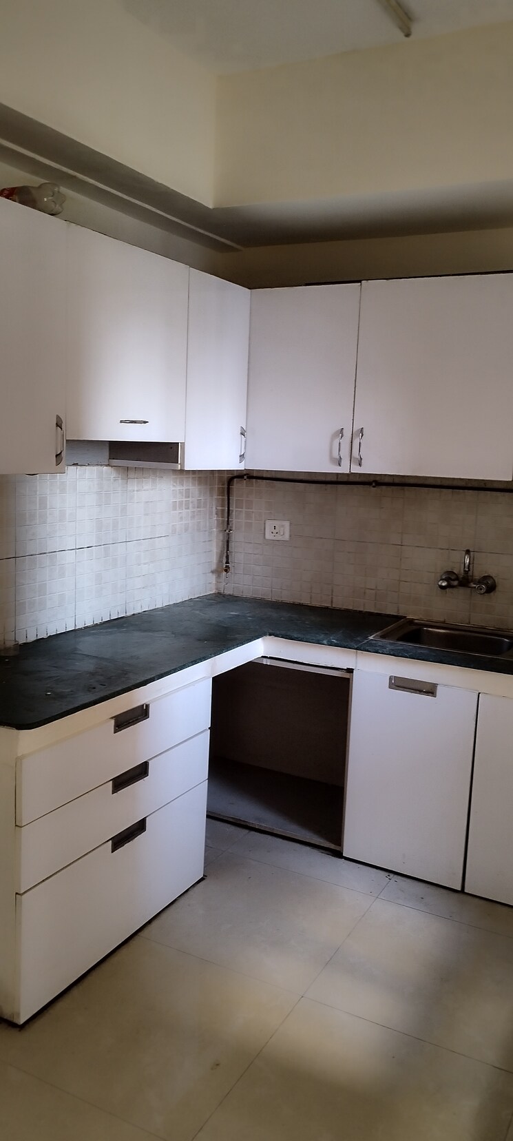 Kitchen, jaypee-greens-kosmos 2 Bedroom 950 Sq.Ft. Apartment In Sector 134 Noida 8125202