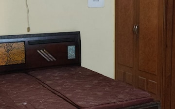 2 BHK Builder Floor For Sale in Lajpat Nagar ii