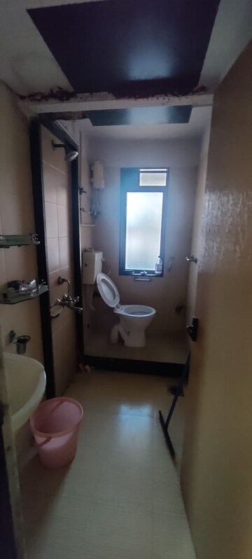 Bathroom in 2.5 BHK Apartment at Green Fields Apartment, Andheri East – for Sale