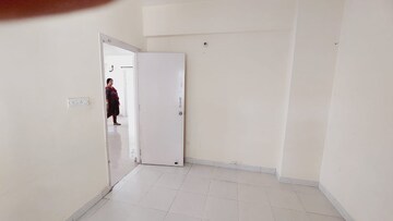 Room in 3 BHK Apartment at Nbcc Vibgyor Towers, Rajarhat New Town – for Sale