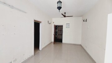 Room in 3 BHK Apartment at Nbcc Vibgyor Towers, Rajarhat New Town – for Sale