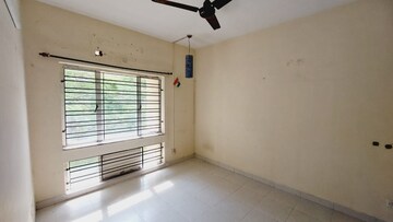 Room in 3 BHK Apartment at Nbcc Vibgyor Towers, Rajarhat New Town – for Sale