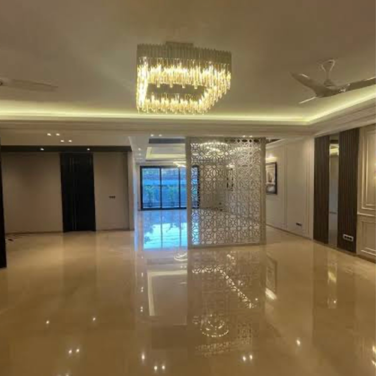 3 BHK + Extra Room Builder Floor For Sale in Unitech Arcadia