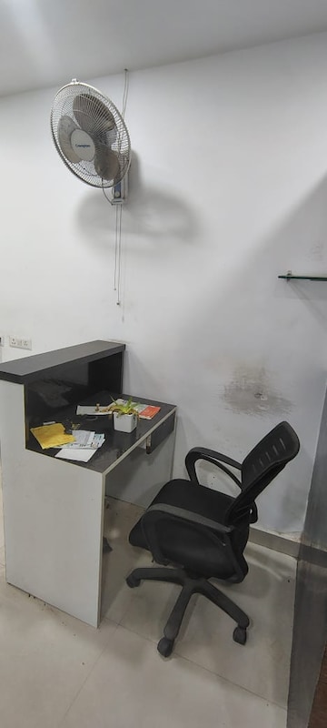 Furnished Amenities in  Office Space at Netaji Subhash Place – for Rent