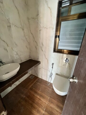 Bathroom in 2 BHK Apartment at Jyoti Sukriti, Goregaon East – for Sale