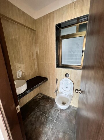 Bathroom in 2 BHK Apartment at Jyoti Sukriti, Goregaon East – for Sale