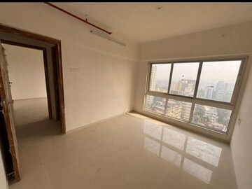 Room in 2 BHK Apartment at Kanakia Spaces Zen World, Kanjurmarg East – for Rent