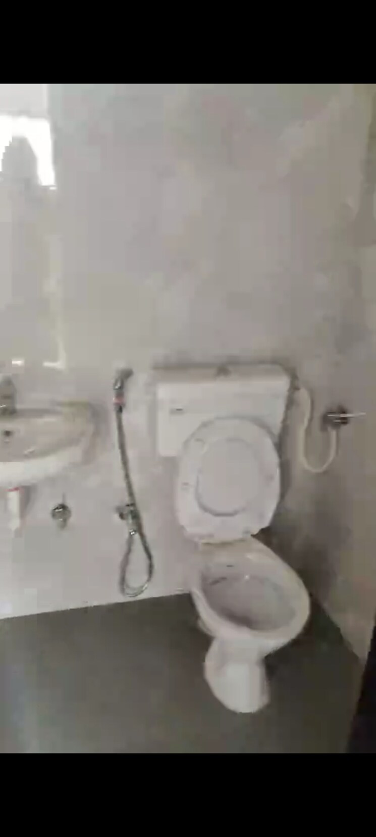 Bathroom, pallavi-chhaya-chs 3 Bedroom 930 Sq.Ft. Apartment In Chembur Mumbai 8125279