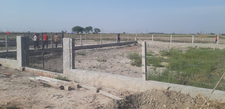 undefined, upsidc site b  100 Sq.Yd. Plot In Upsidc Site B Greater Noida 8125301