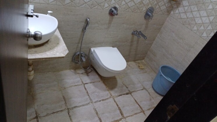 Bathroom, thane west 2 Bedroom 704 Sq.Ft. Apartment In Thane West Thane 8125316