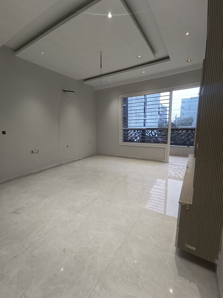 Room, srishti-greenfield-homes 4 Bedroom 2500 Sq.Ft. Builder Floor In Green Fields Colony Faridabad 8125315