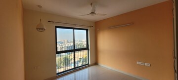 Room in 3 BHK Apartment at SNN Raj Etternia, Haralur Road – for Rent