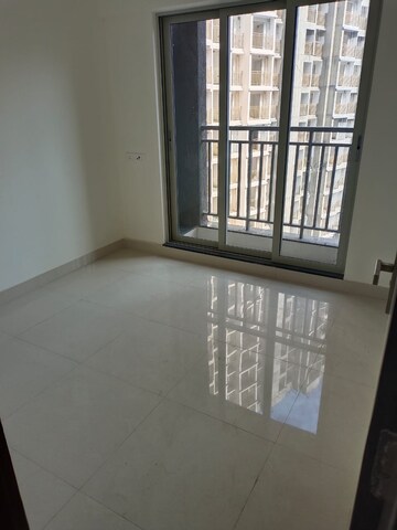 Room in 2 BHK Apartment at Ashar Metro Towers, Vartak Nagar – for Rent