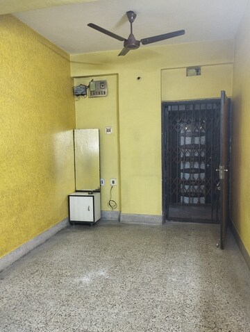 Room in 1 BHK Apartment at Shibpur – for Rent