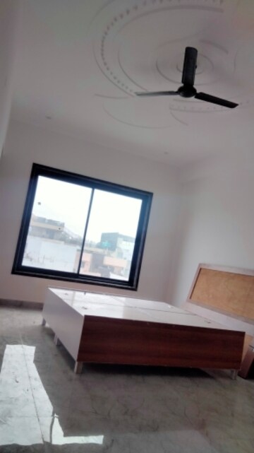 Furnished Amenities in 3 BHK Builder Floor at Sector 15i – for Rent