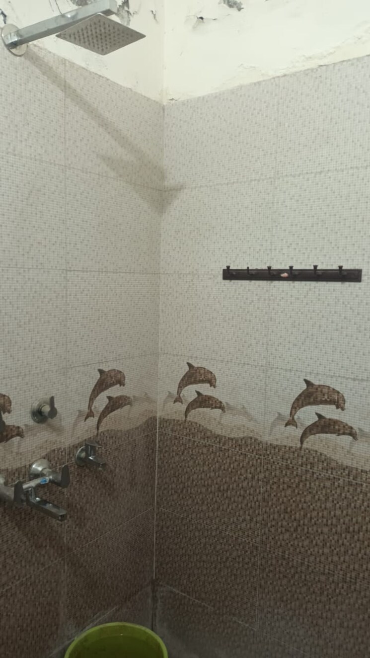 Bathroom, sunny enclave 4 Bedroom 139 Sq.Yd. Independent House In Sunny Enclave Mohali 8125430