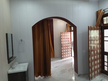 Bedroom in 2 BHK Independent House at Gomti Nagar – for Rent
