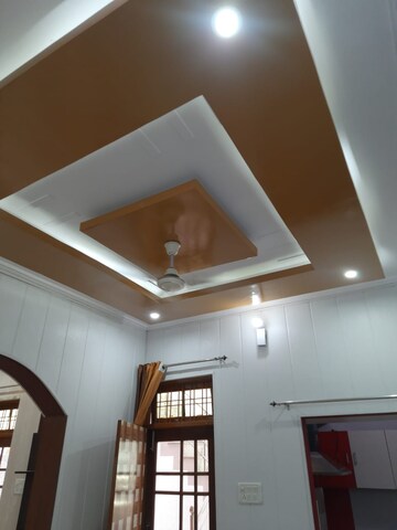 Furnished Amenities in 2 BHK Independent House at Gomti Nagar – for Rent