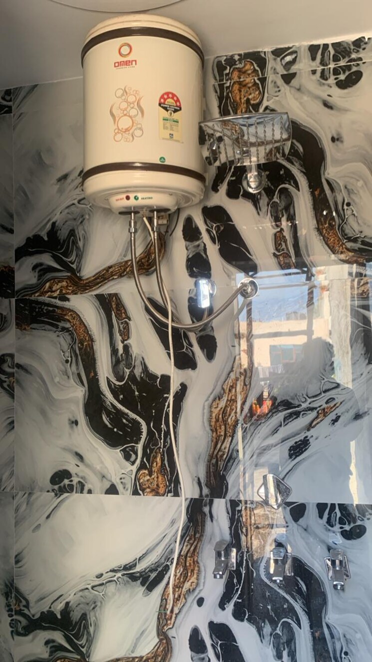 Other, ambala highway 3.5 Bedroom 200 Sq.Yd. Apartment In Ambala Highway Zirakpur 8125446