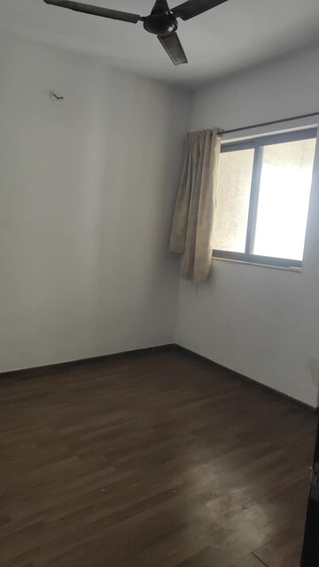 Room in 2 BHK Apartment at Lodha Casa Bella Gold, Dombivli East – for Rent