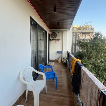 Balcony in 3 BHK Builder Floor at Palm Residency Chhatarpur, Rajpur Khurd Extension – for Rent