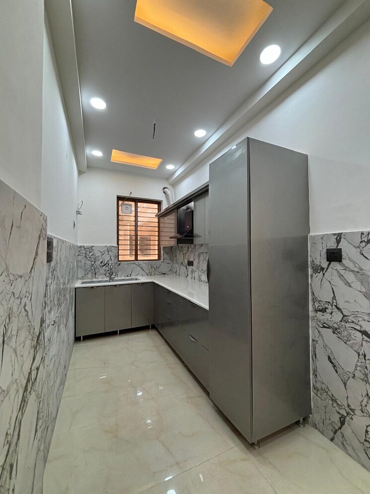 Kitchen, amolik-aster-woods 3 Bedroom 172 Sq.Yd. Builder Floor In Sector 98 Faridabad 8125553