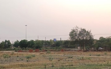 Plot For Sale in Sikandrabad