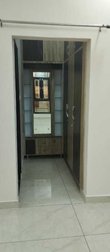 Room in 2 BHK Independent House at Aliganj – for Rent