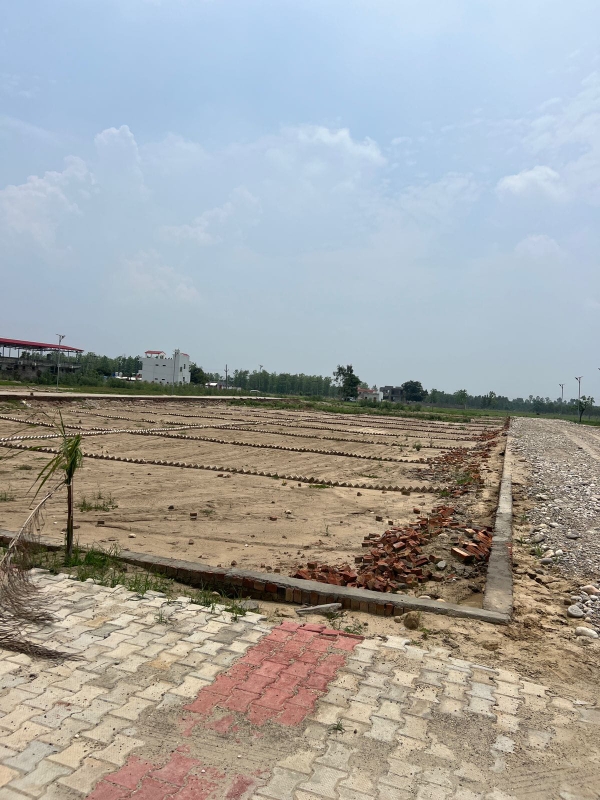 Plot For Sale in Jewar Airport Road Khurja
