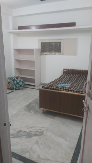 1.5 BHK Builder Floor For Rent in Mayur Vihar