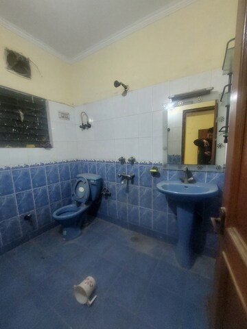 Kitchen in 2 BHK Apartment at Sarita Vihar – for Rent