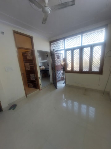 1 BHK Apartment For Rent in Aadharshila Apartment Sarita Vihar Delhi  8125647