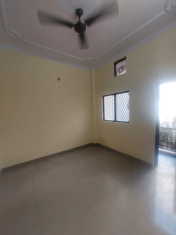 Room in 1 BHK Apartment at Sarita Vihar – for Rent