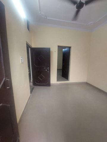 Furnished Amenities in 1 BHK Apartment at Sarita Vihar – for Rent