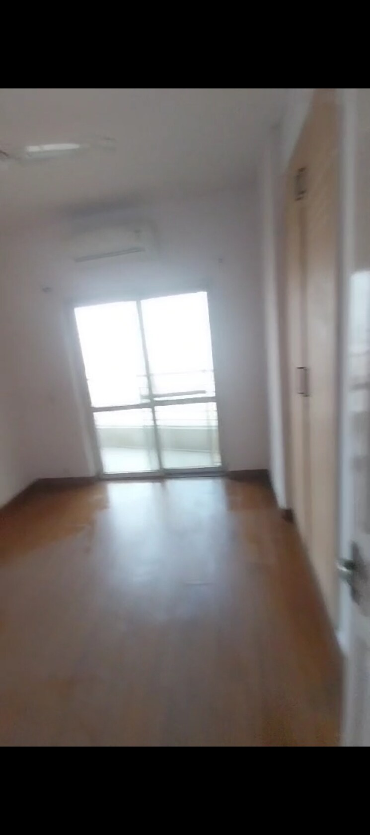 Room, bptp-the-resort 3 Bedroom 1903 Sq.Ft. Apartment In Sector 75 Faridabad 8125719