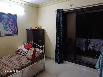 Bedroom in 2 BHK Apartment at Kopar Khairane – for Sale