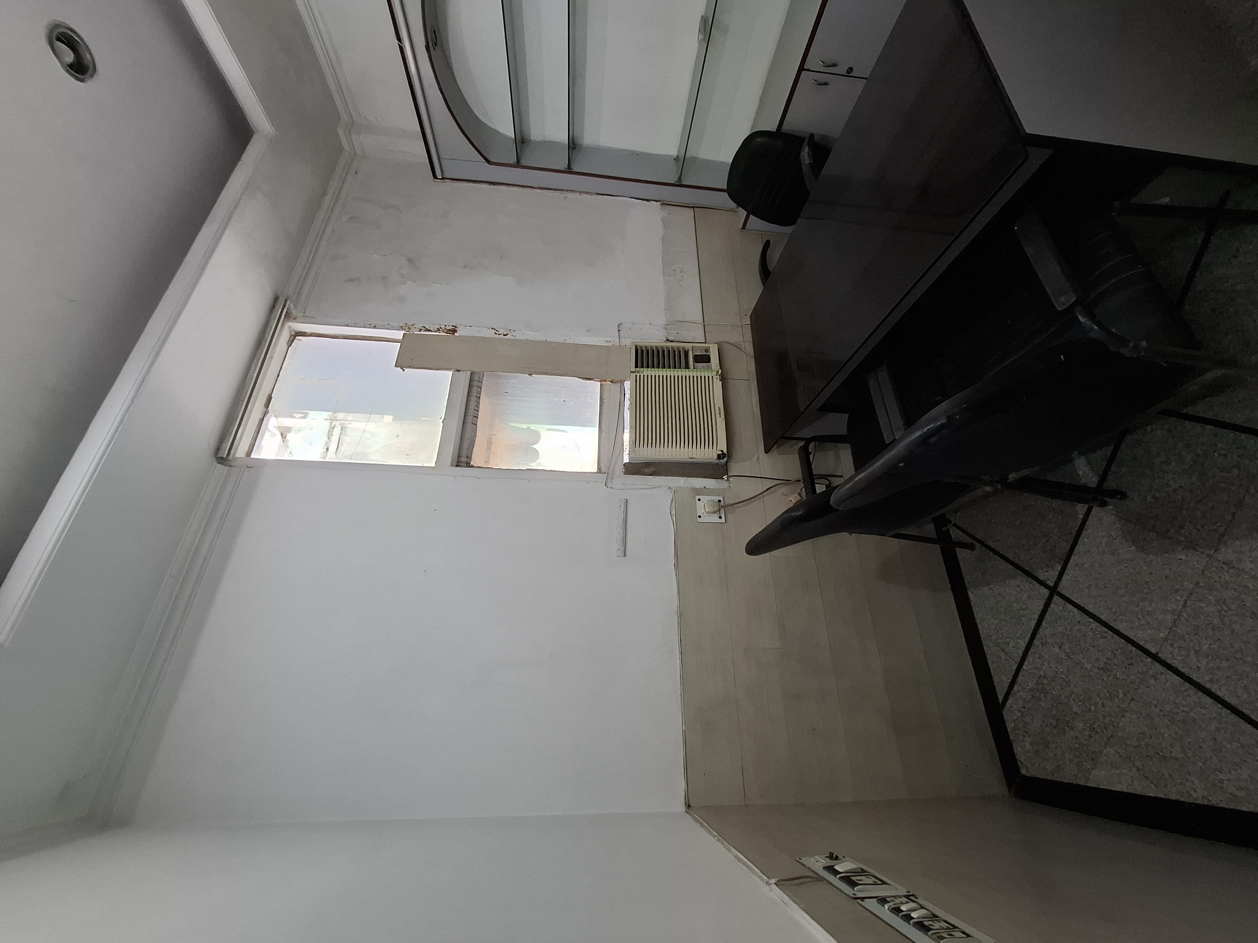 Office Space For Sale in Netaji Subhash Place