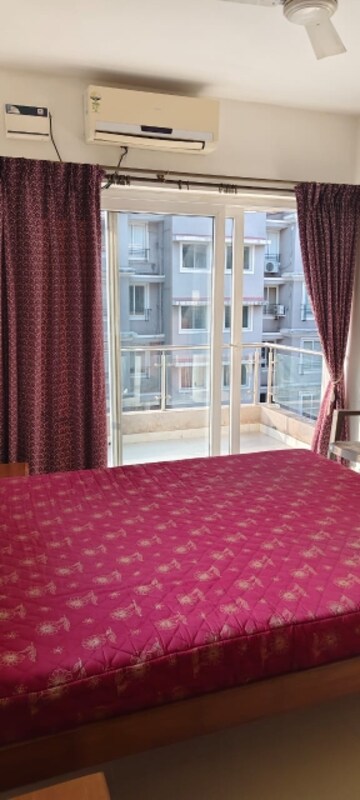 Room in 2 BHK Apartment at Camorlim – for Rent