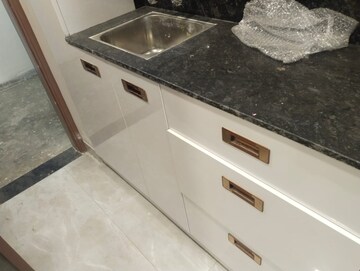 Kitchen in 1 RK Apartment at Unitech Uniworld Gardens, Sector 47 – for Rent