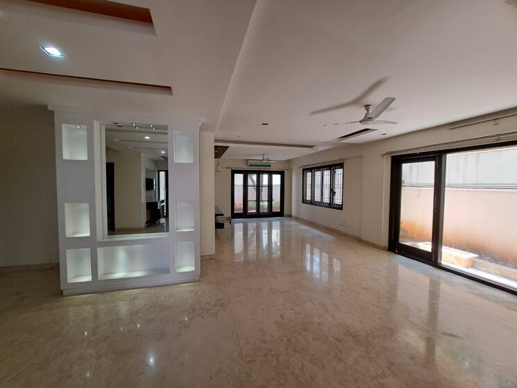 Room, lumbini-sln-springs 5 Bedroom 4250 Sq.Ft. Villa In Gachibowli Hyderabad 8125876