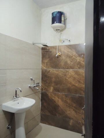 Bathroom in 3 BHK Apartment at Sector 115 – for Rent