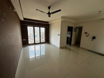 2.5 BHK Apartment For Rent in Kalpataru Towers Kandivali Kandivali West Mumbai  8126030