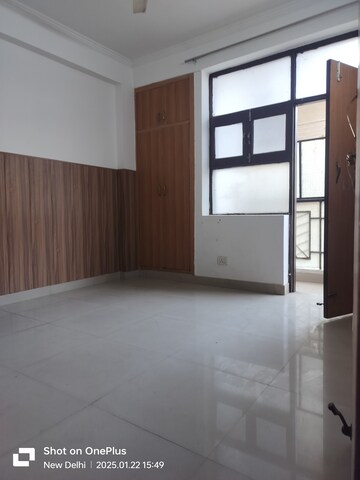 Master Bedroom in 2 BHK Builder Floor at Chattarpur – for Rent