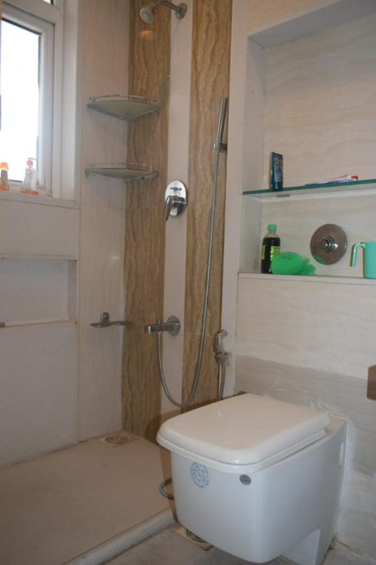 Bathroom, godrej-the-trees 1 Bedroom 560 Sq.Ft. Apartment In Vikhroli East Mumbai 8126092