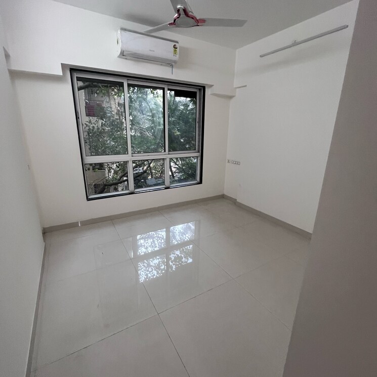 Room, ghatkopar east 2 Bedroom 600 Sq.Ft. Apartment In Ghatkopar East Mumbai 8126174
