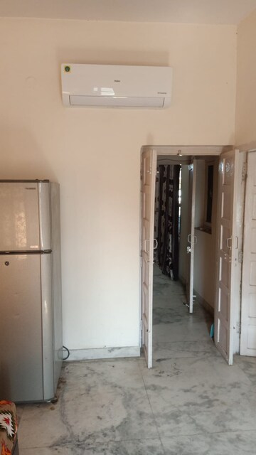 Building Lobby in 2 BHK Builder Floor at Sector 16 – for Rent