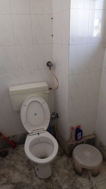 Bathroom in 2 BHK Builder Floor at Sector 16 – for Rent